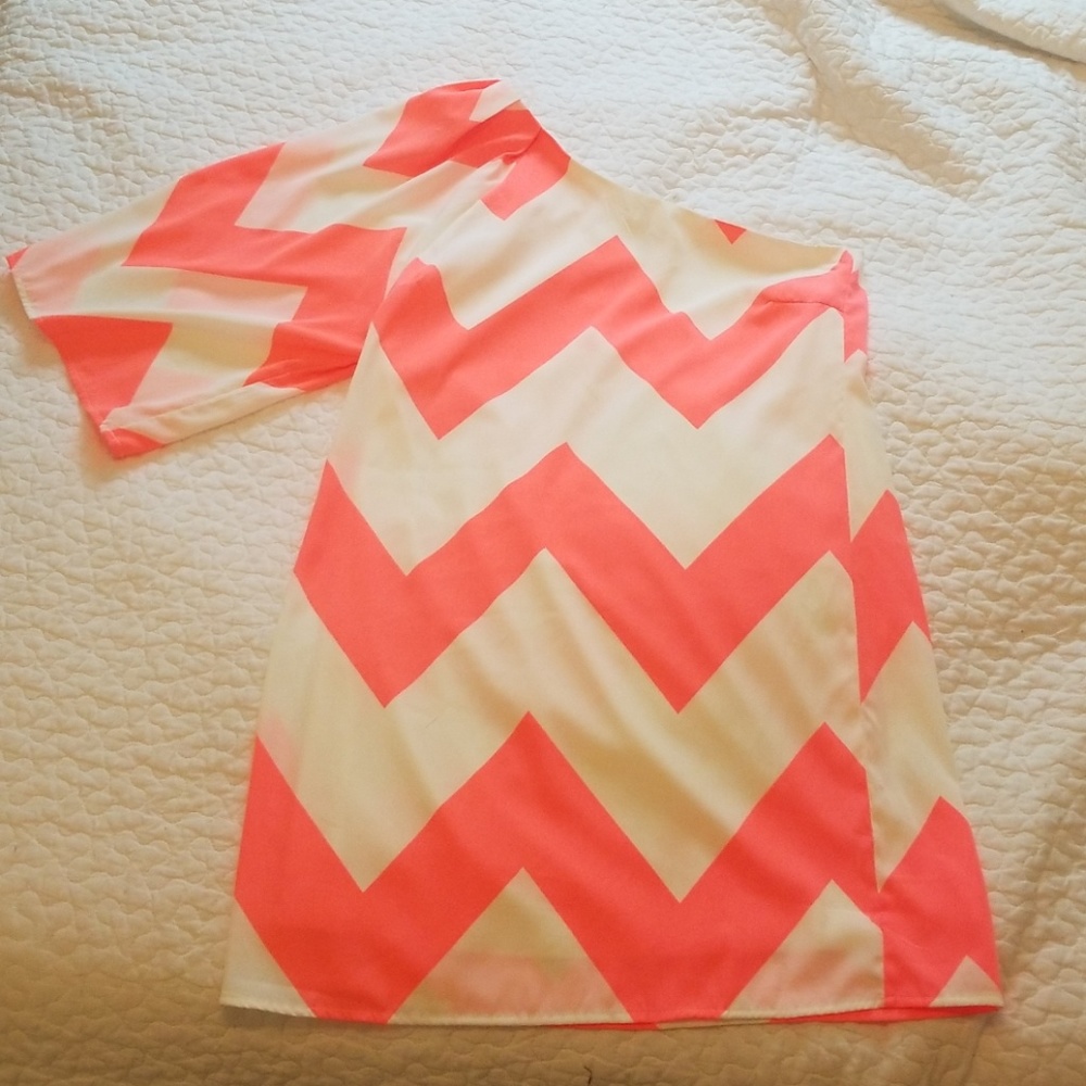Womens single sleeve dress